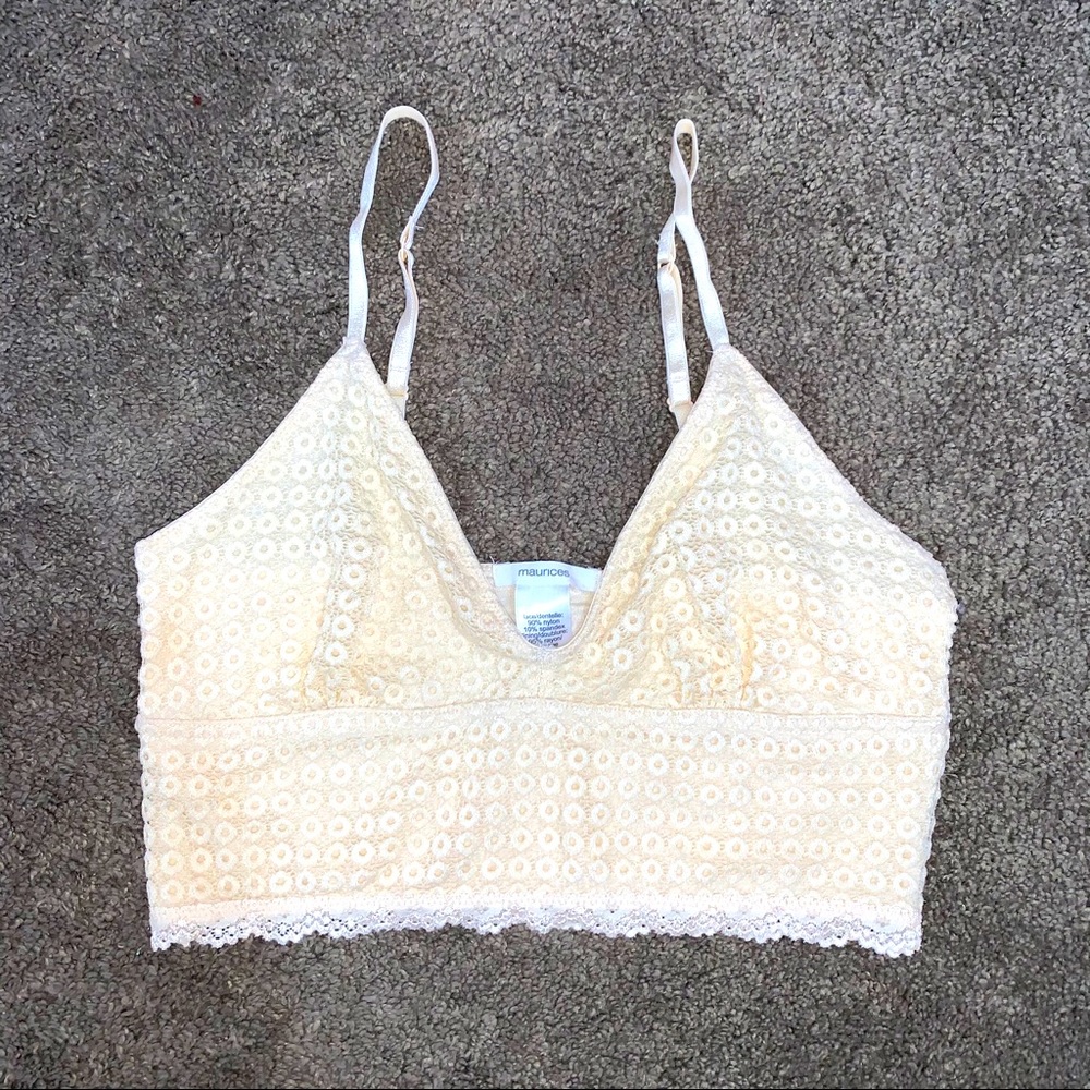 Maurices Crochet Lace Bralette Cream/White Medium NEW WITHOUT TAGS! NWOT!